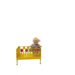 Vtg 1964 Suzy Cute Drink N Wet Doll Crib & Clear Case Topper